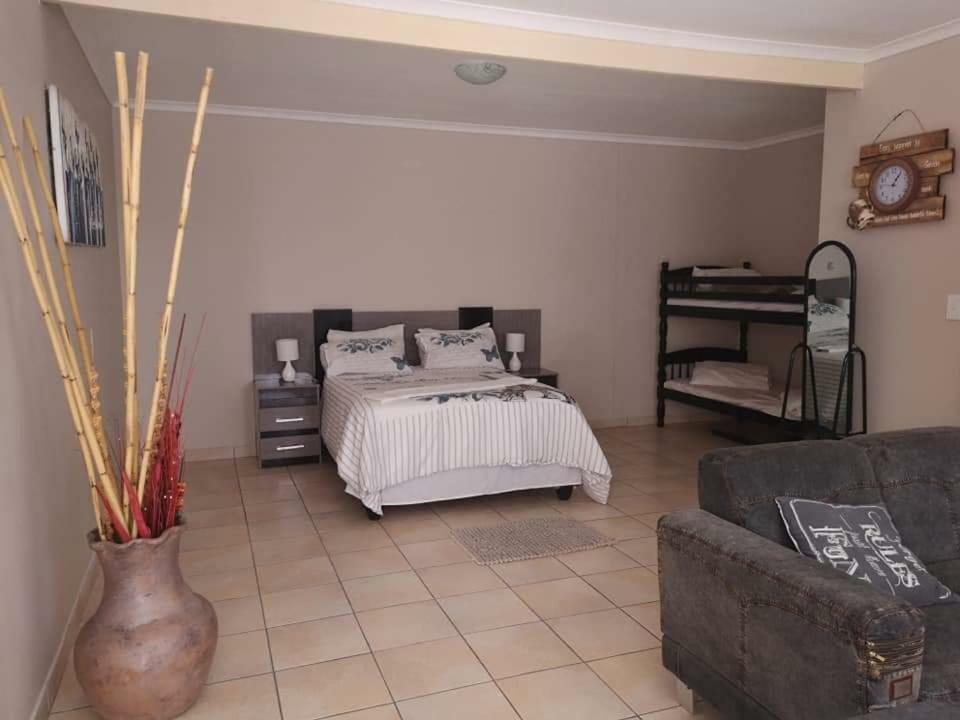 Stevens Guesthouse Swakopmund Chambre photo